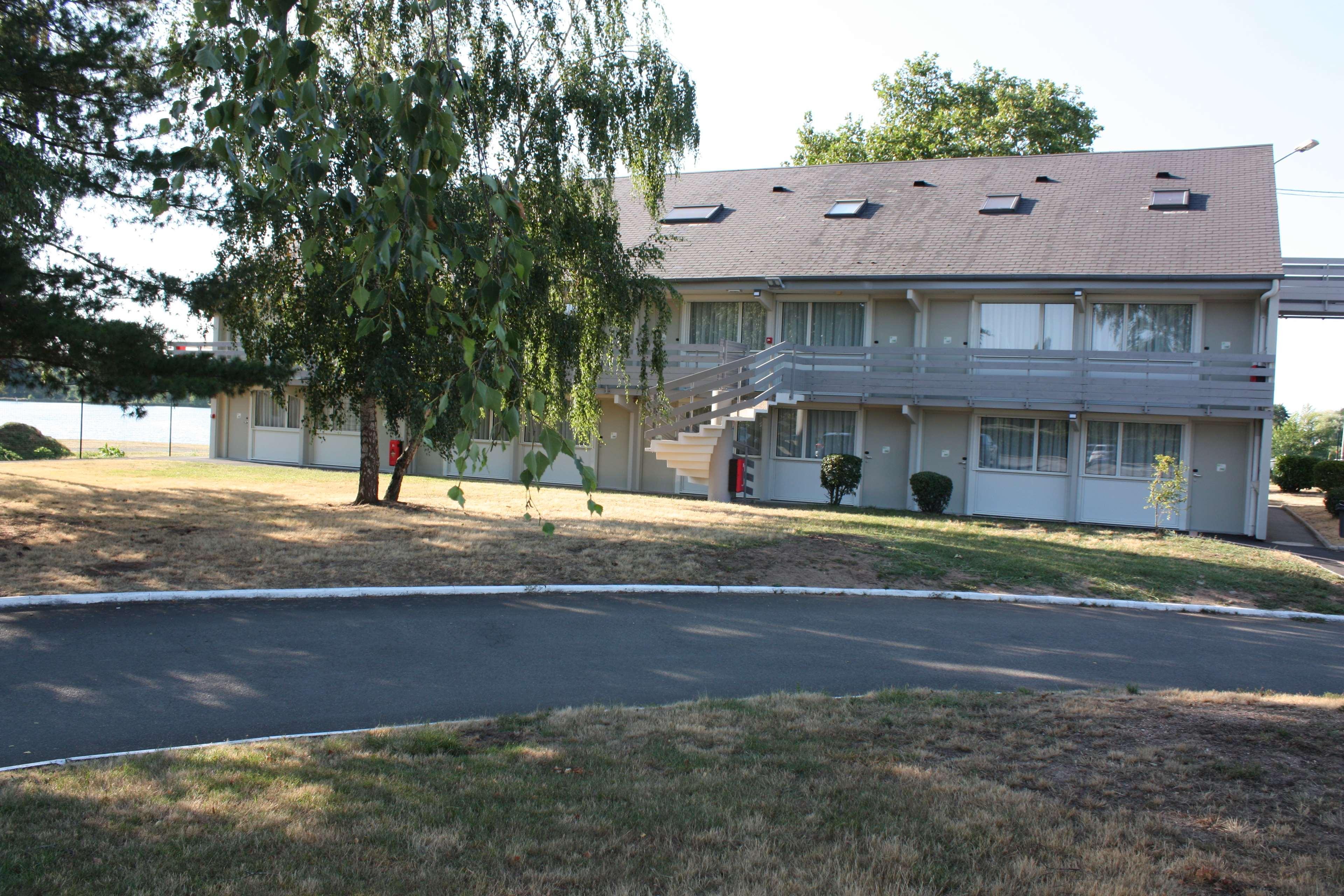Campanile Le Mans - Arnage Hotel Exterior photo