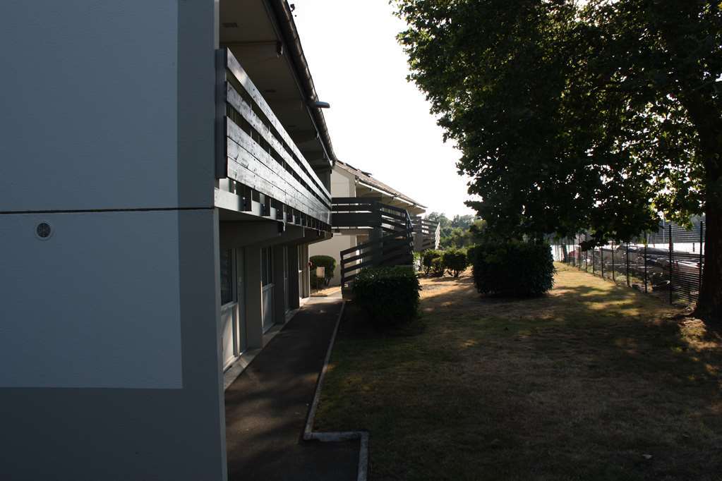 Campanile Le Mans - Arnage Hotel Exterior photo